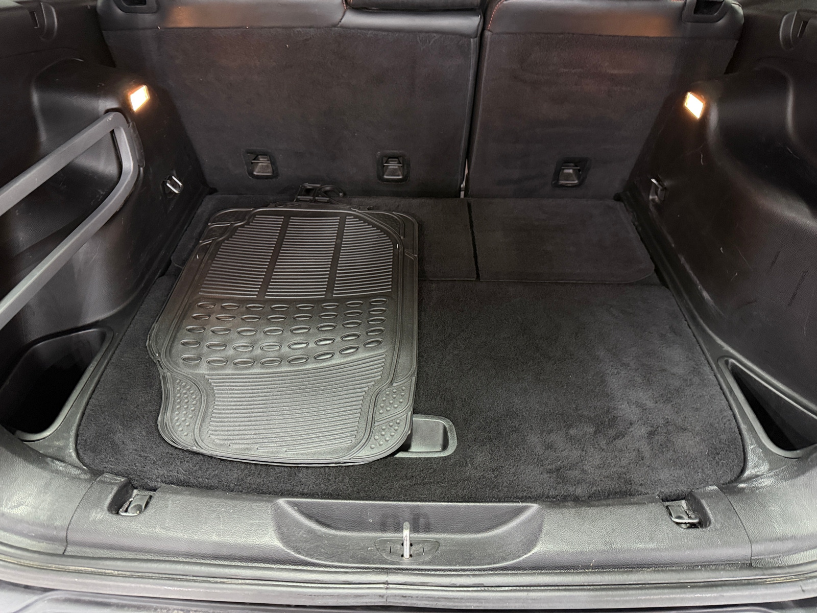 Thumbnail: 2016 Jeep Cherokee - 7