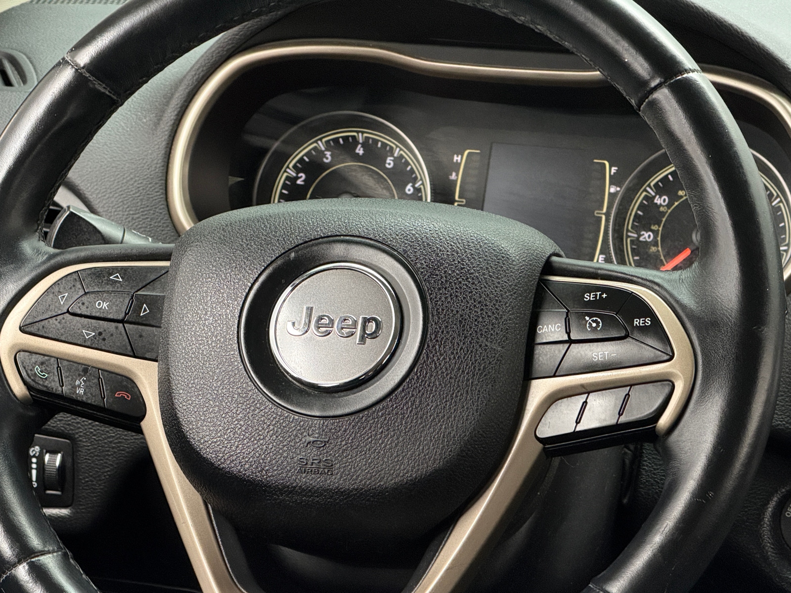 Thumbnail: 2014 Jeep Cherokee - 5