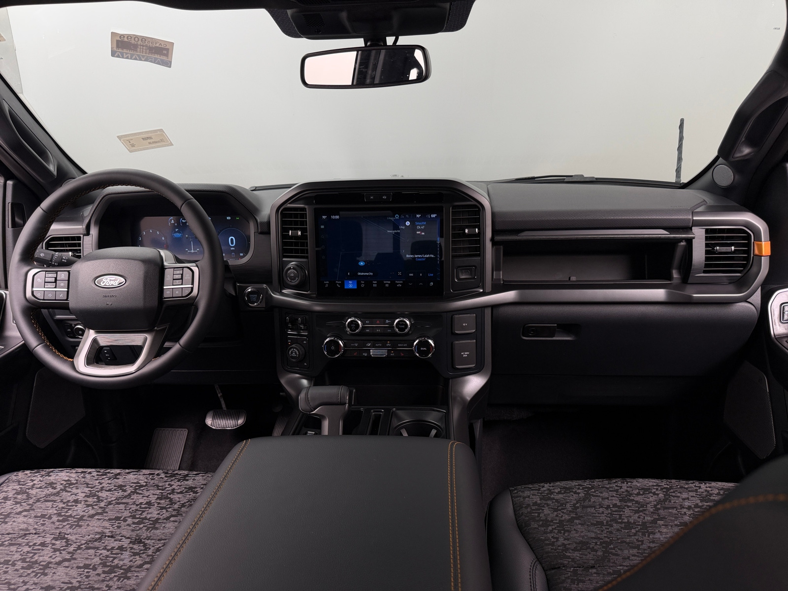 Thumbnail: 2025 Ford Econoline - 3