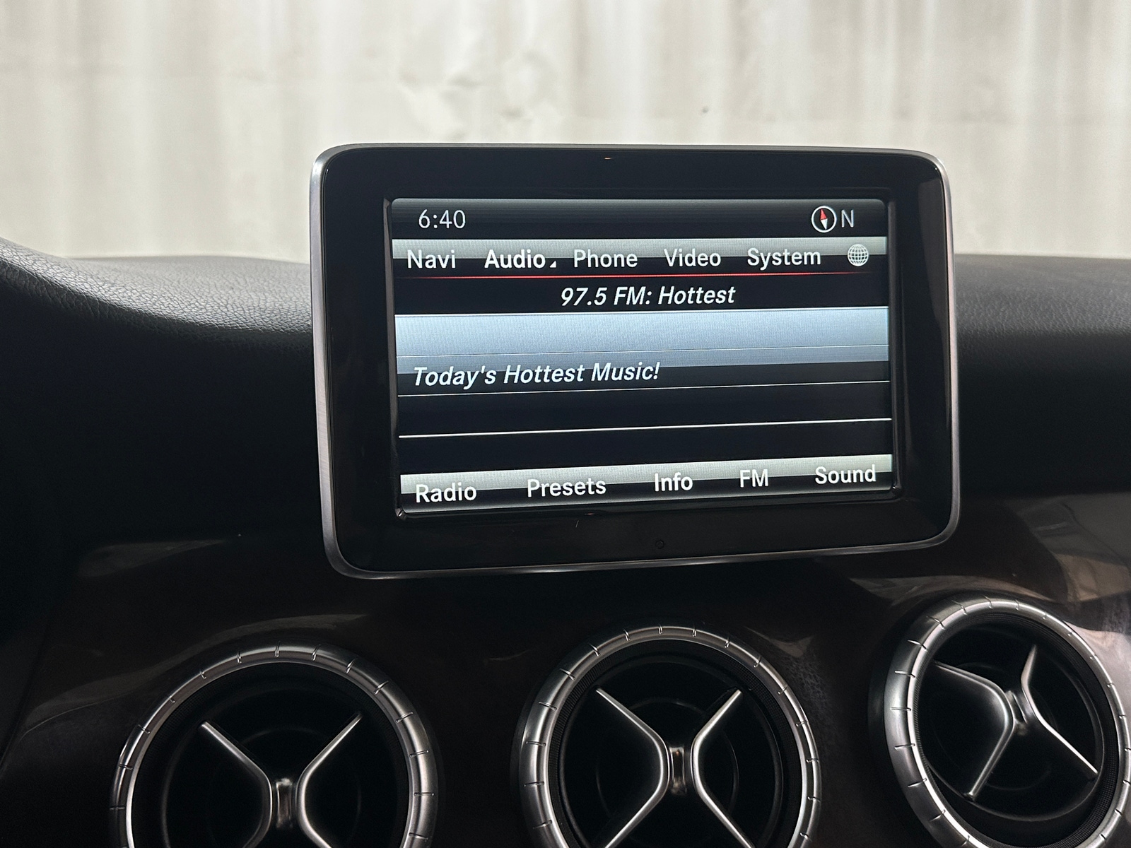 Thumbnail: 2014 Mercedes-Benz CLA - 4