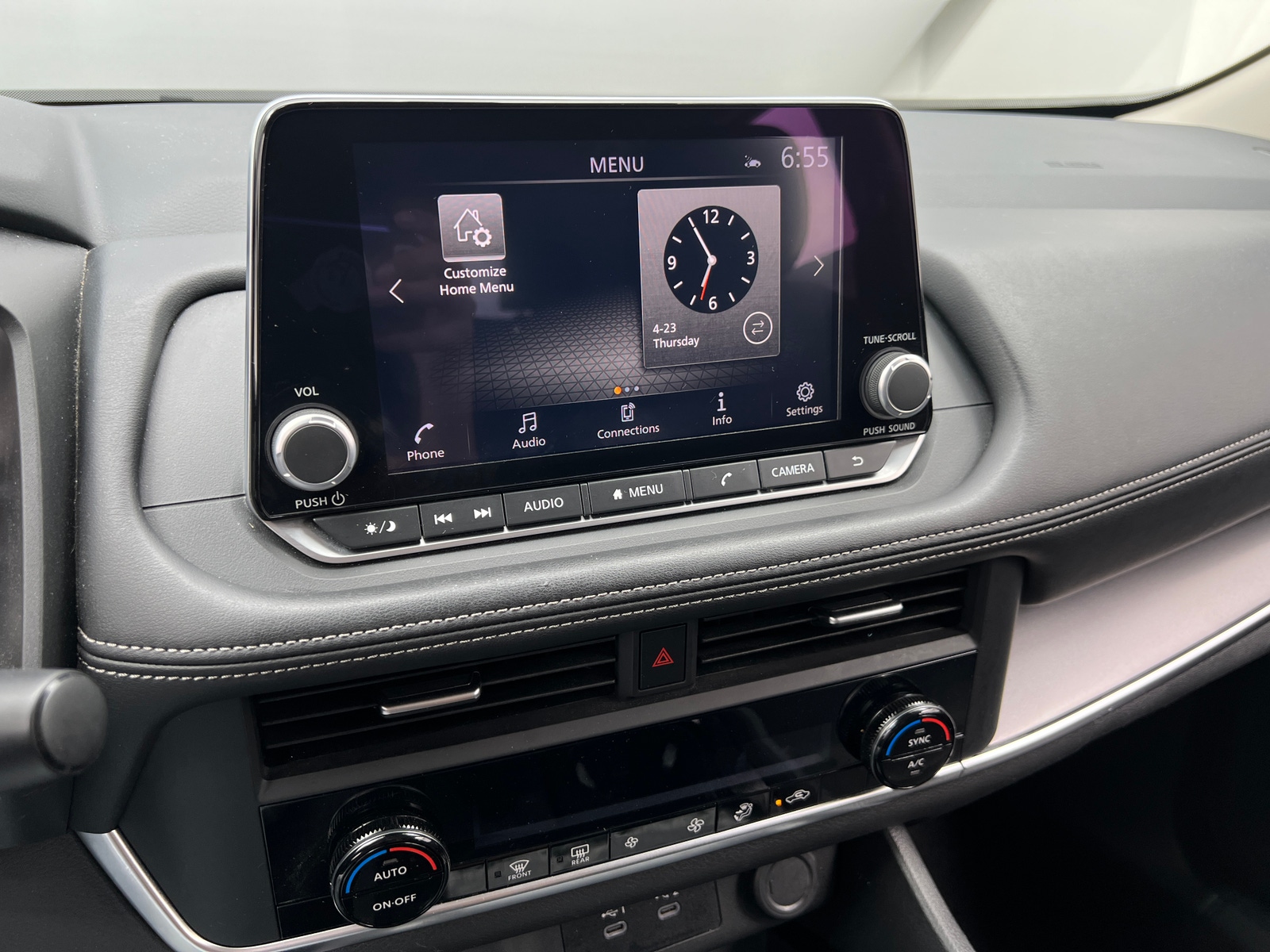 Thumbnail: 2025 Nissan Rogue - 4