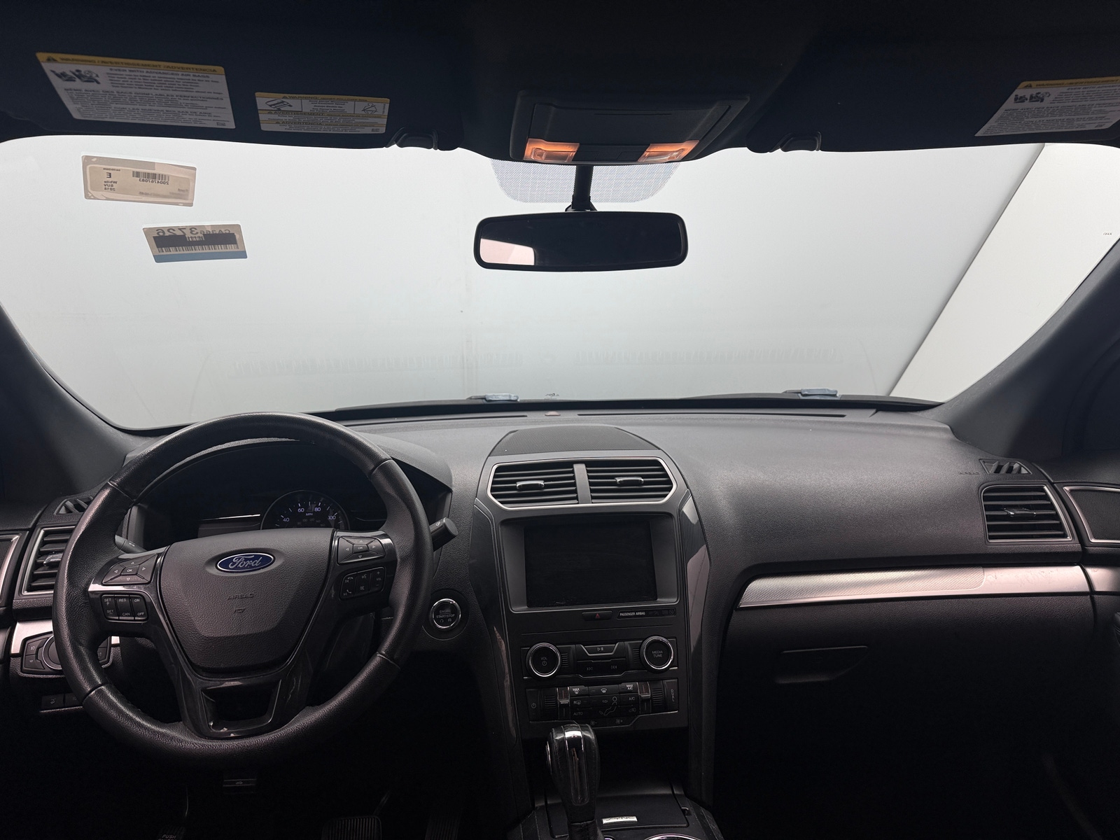 Thumbnail: 2018 Ford Explorer - 3