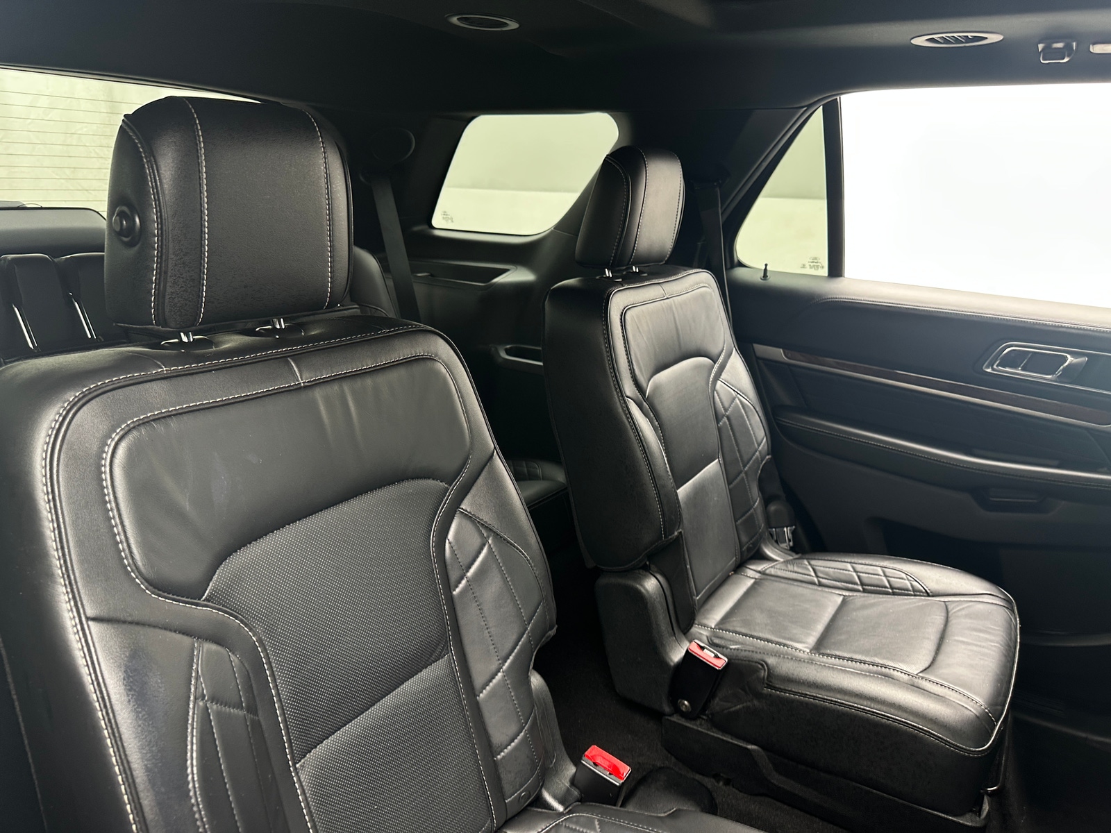Thumbnail: 2019 Ford Explorer - 5