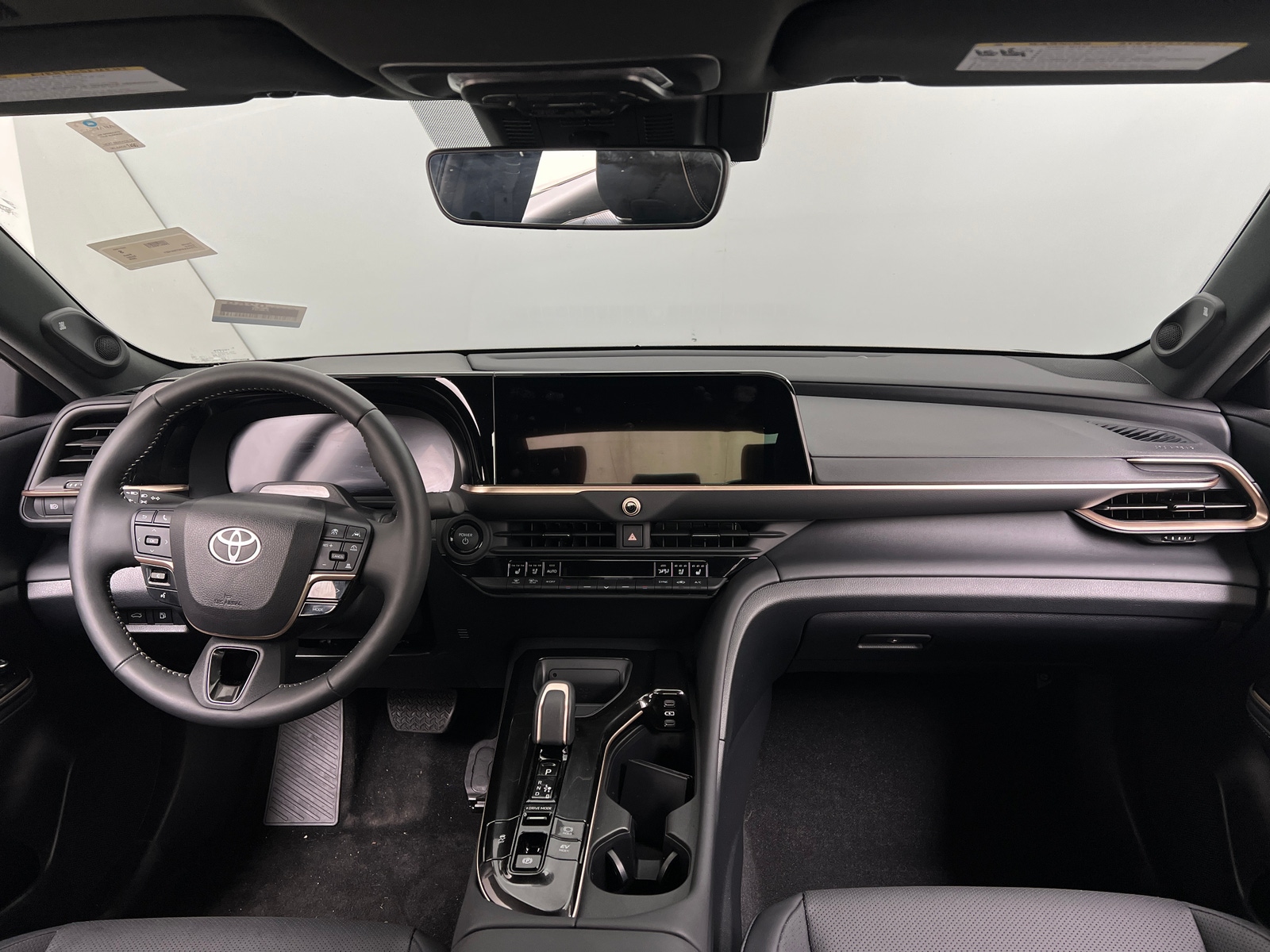 Thumbnail: 2026 Toyota Crown - 2