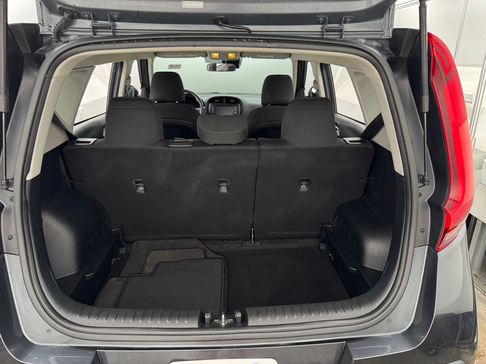 Thumbnail: 2020 Kia Soul - 7