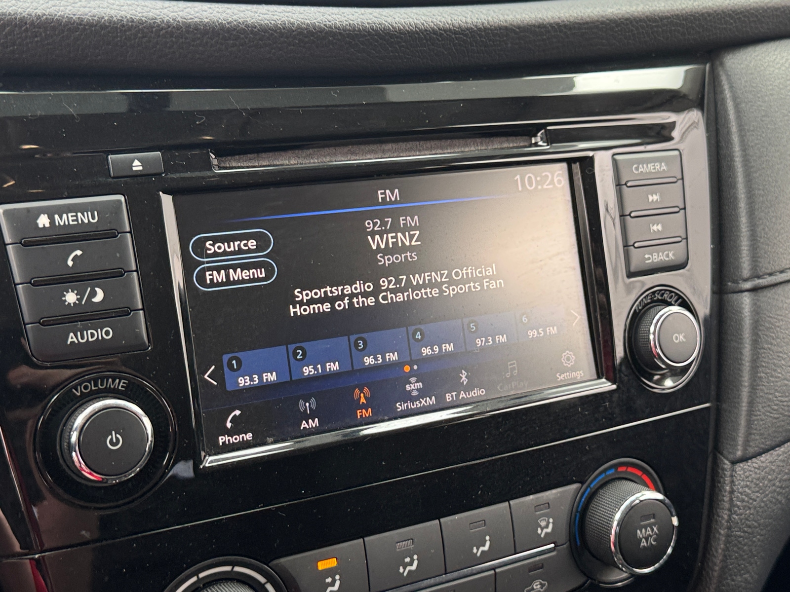 Thumbnail: 2018 Nissan Rogue - 4