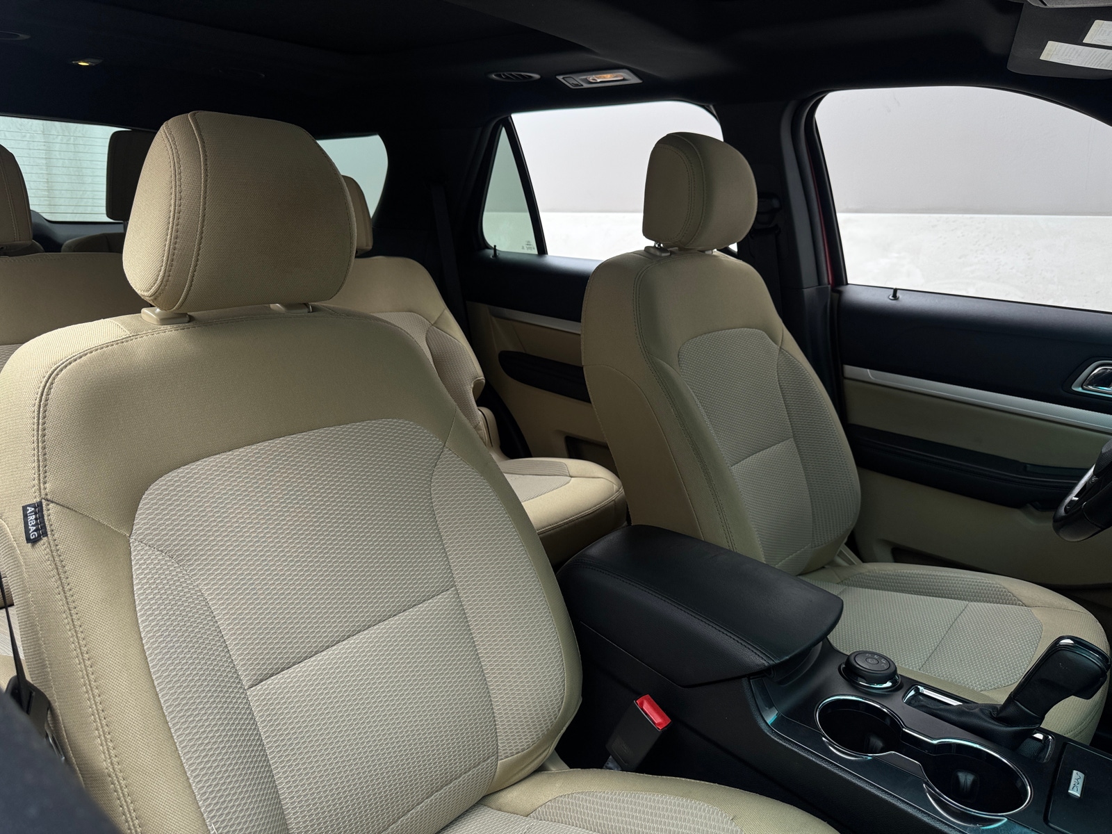 Thumbnail: 2016 Ford Explorer - 2