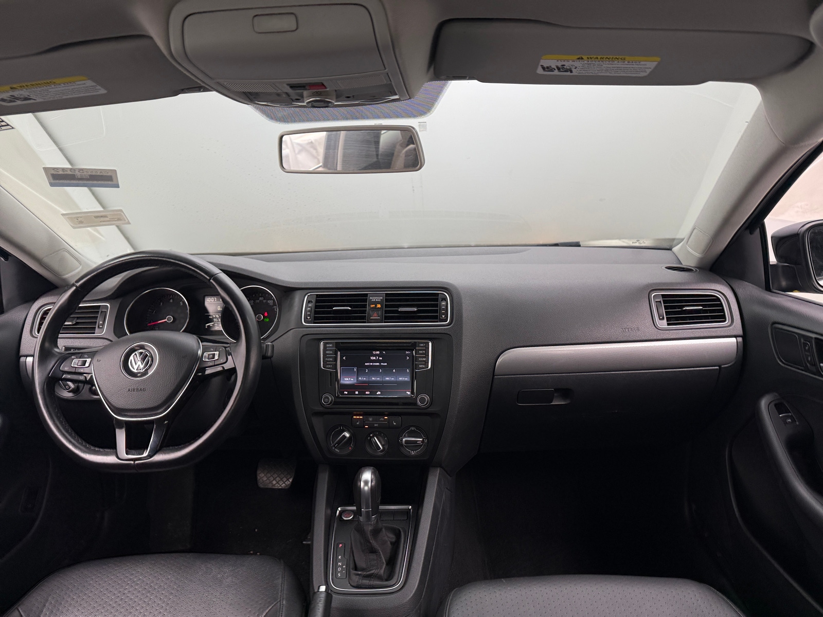 Thumbnail: 2016 Volkswagen Jetta - 3