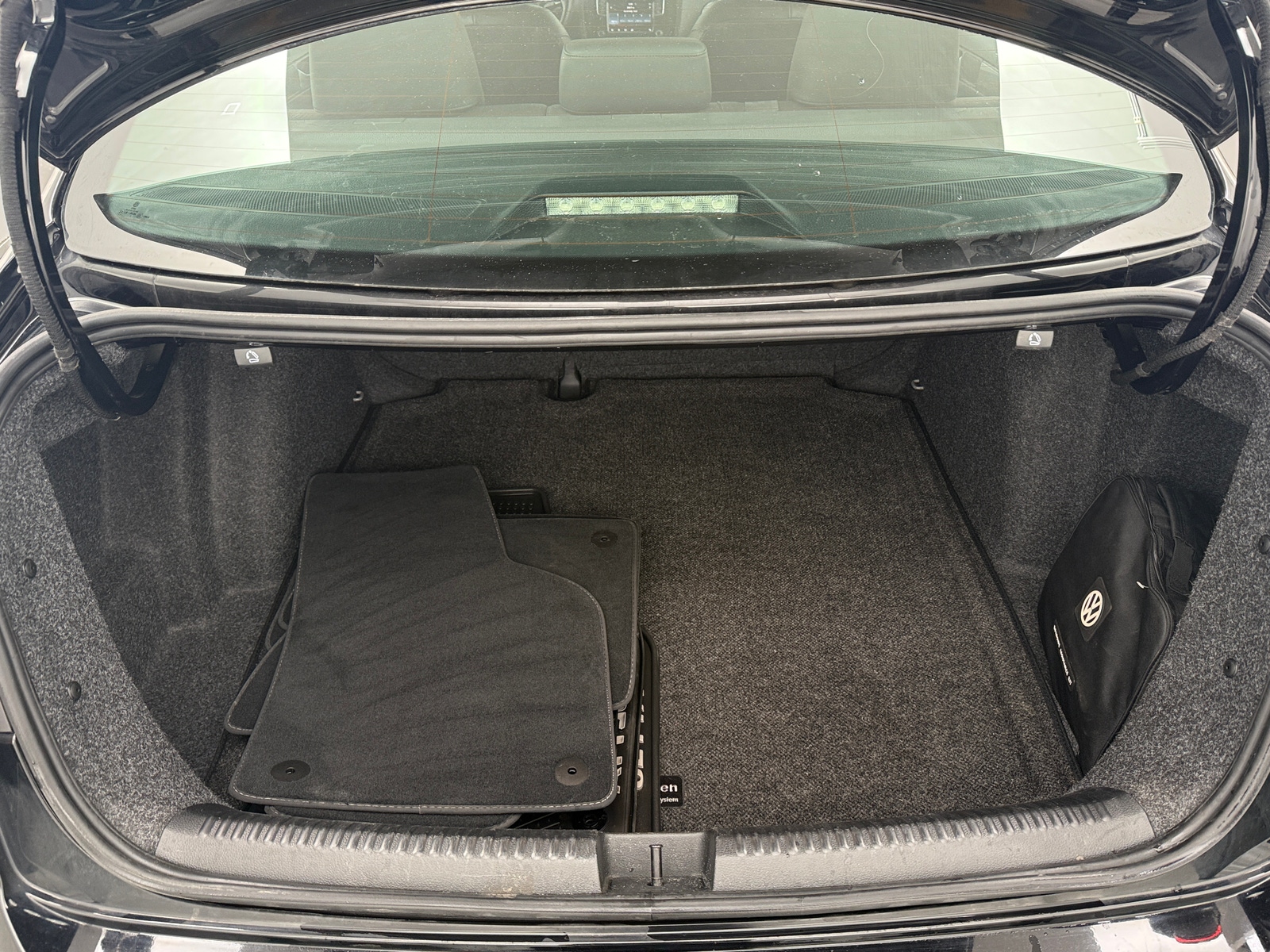 Thumbnail: 2016 Volkswagen Jetta - 7