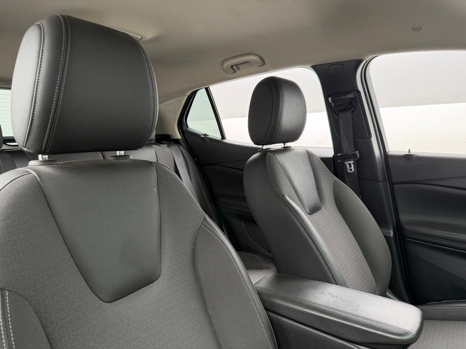 Thumbnail: 2024 Buick Encore GX - 2