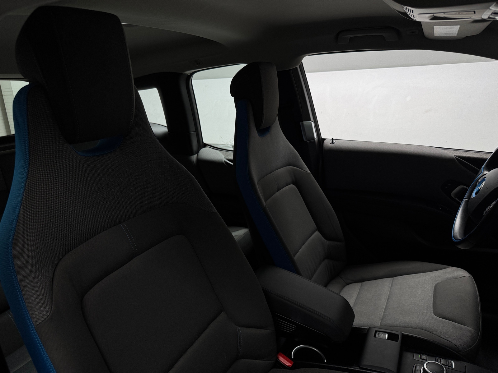 Thumbnail: 2020 BMW i3 - 2