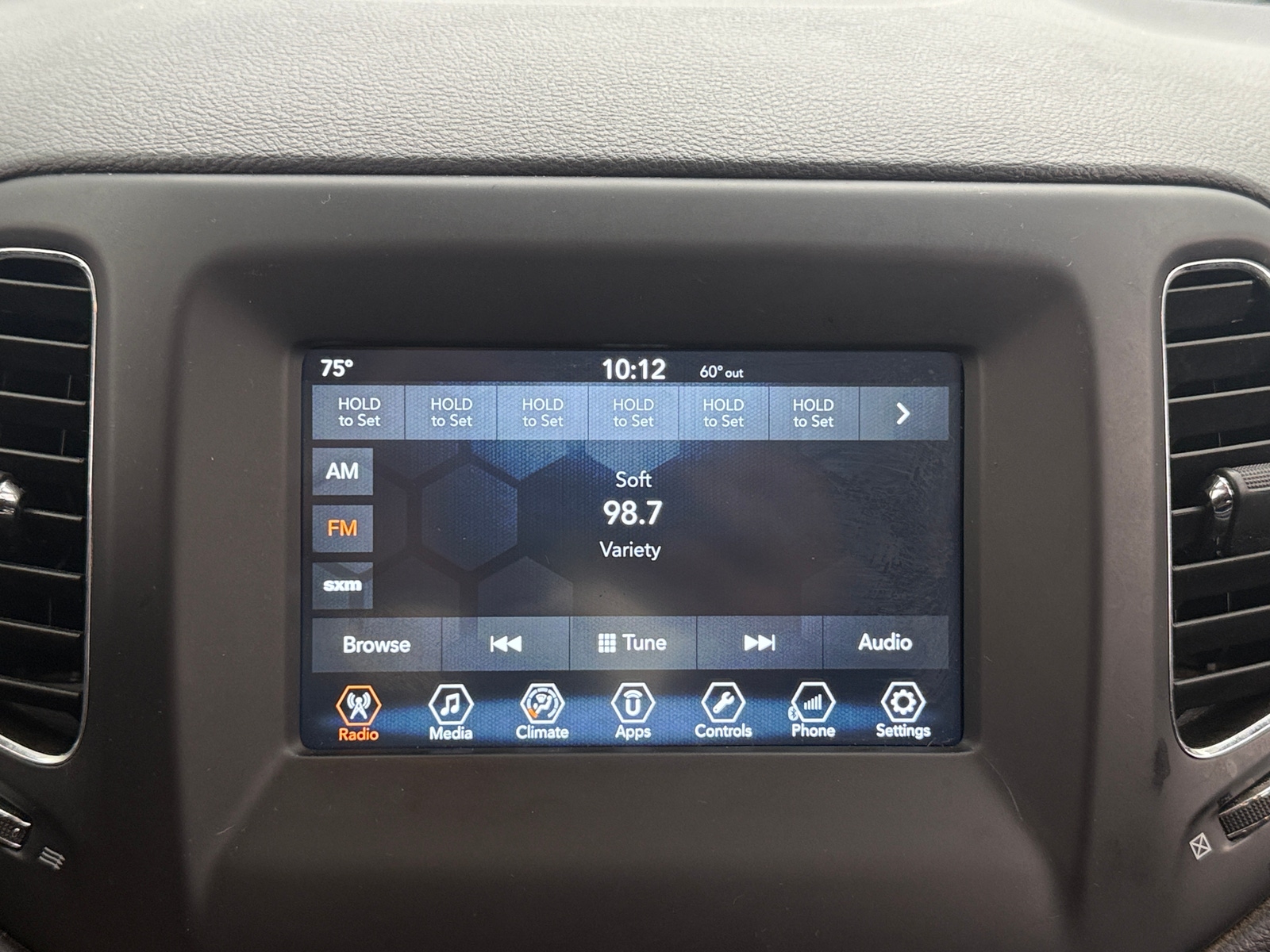 Thumbnail: 2018 Jeep Compass - 4