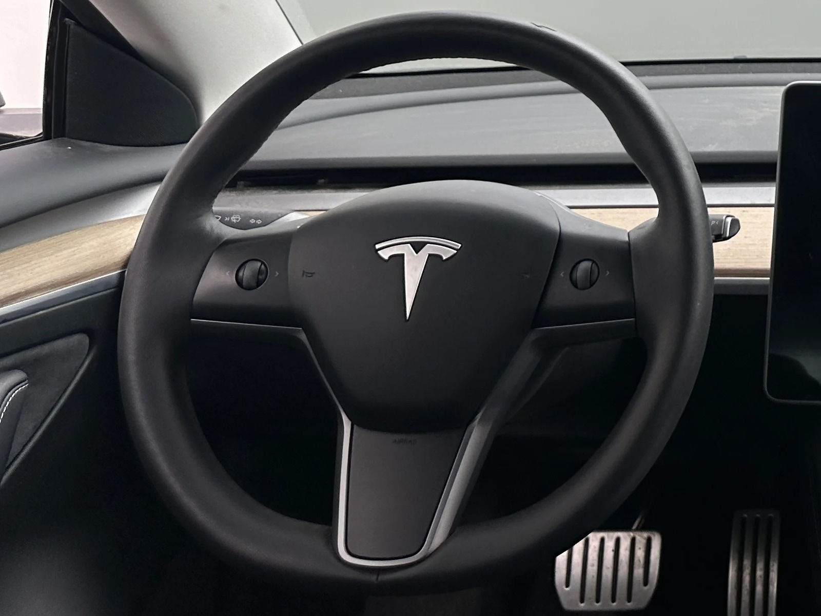 Thumbnail: 2023 Tesla Model 3 - 4