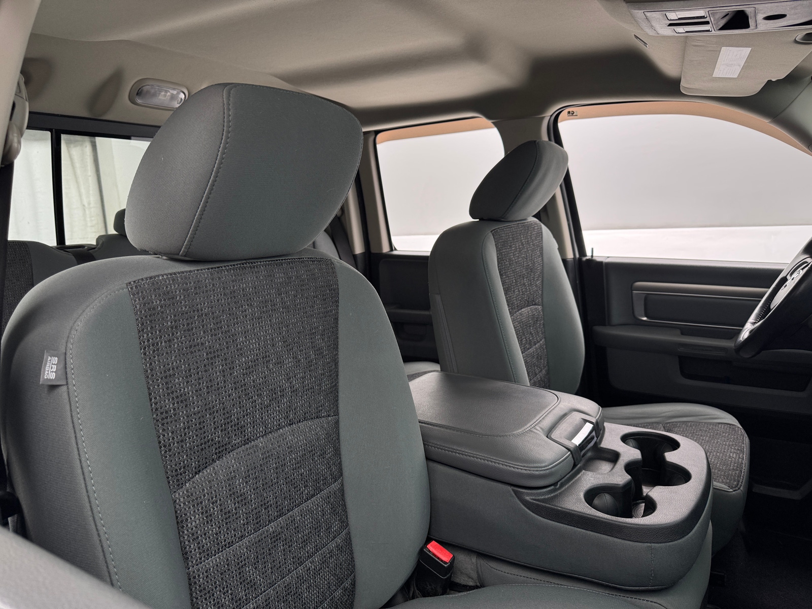 Thumbnail: 2019 RAM 1500 Classic - 2