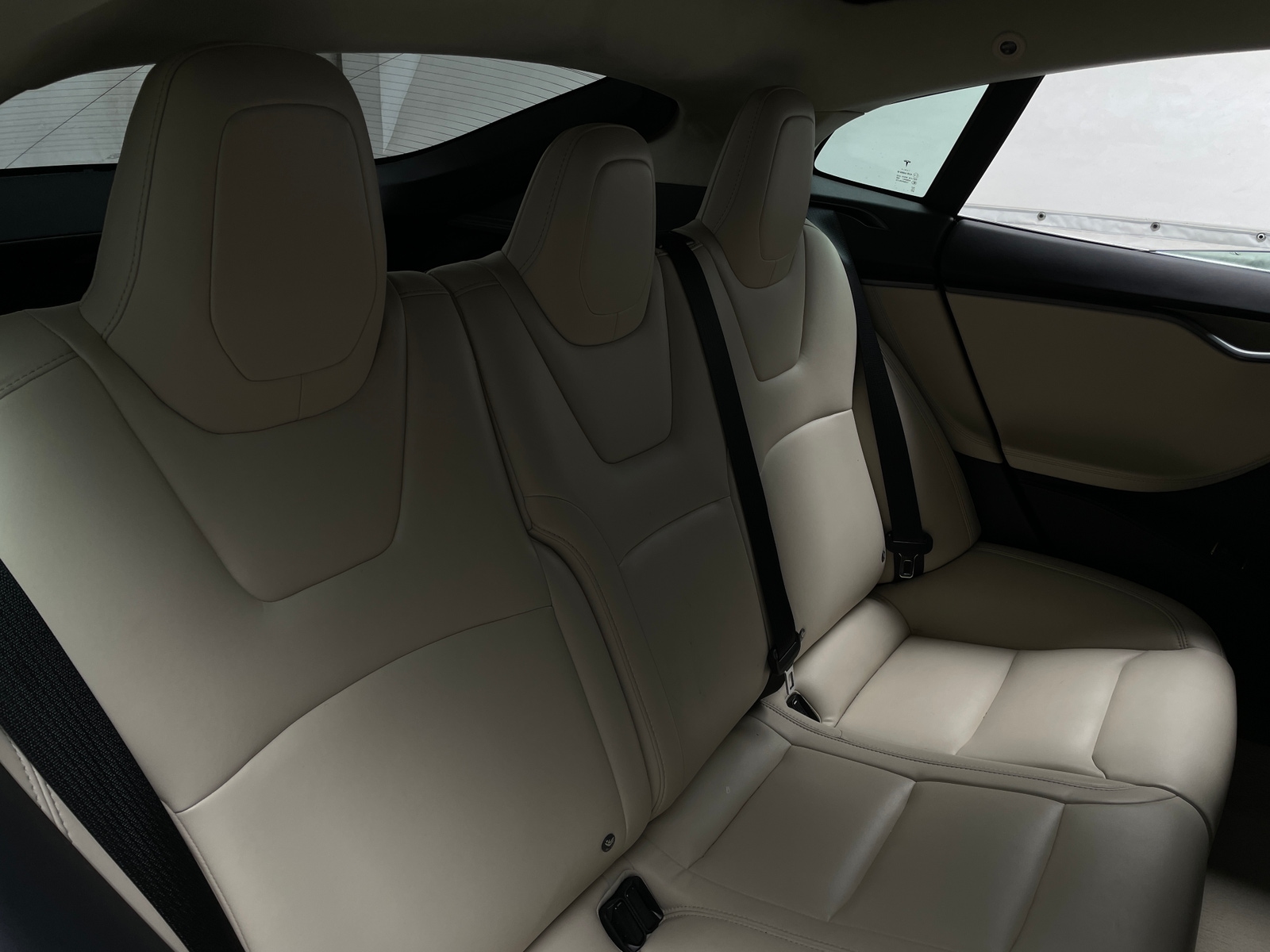 Thumbnail: 2018 Tesla Model S - 5