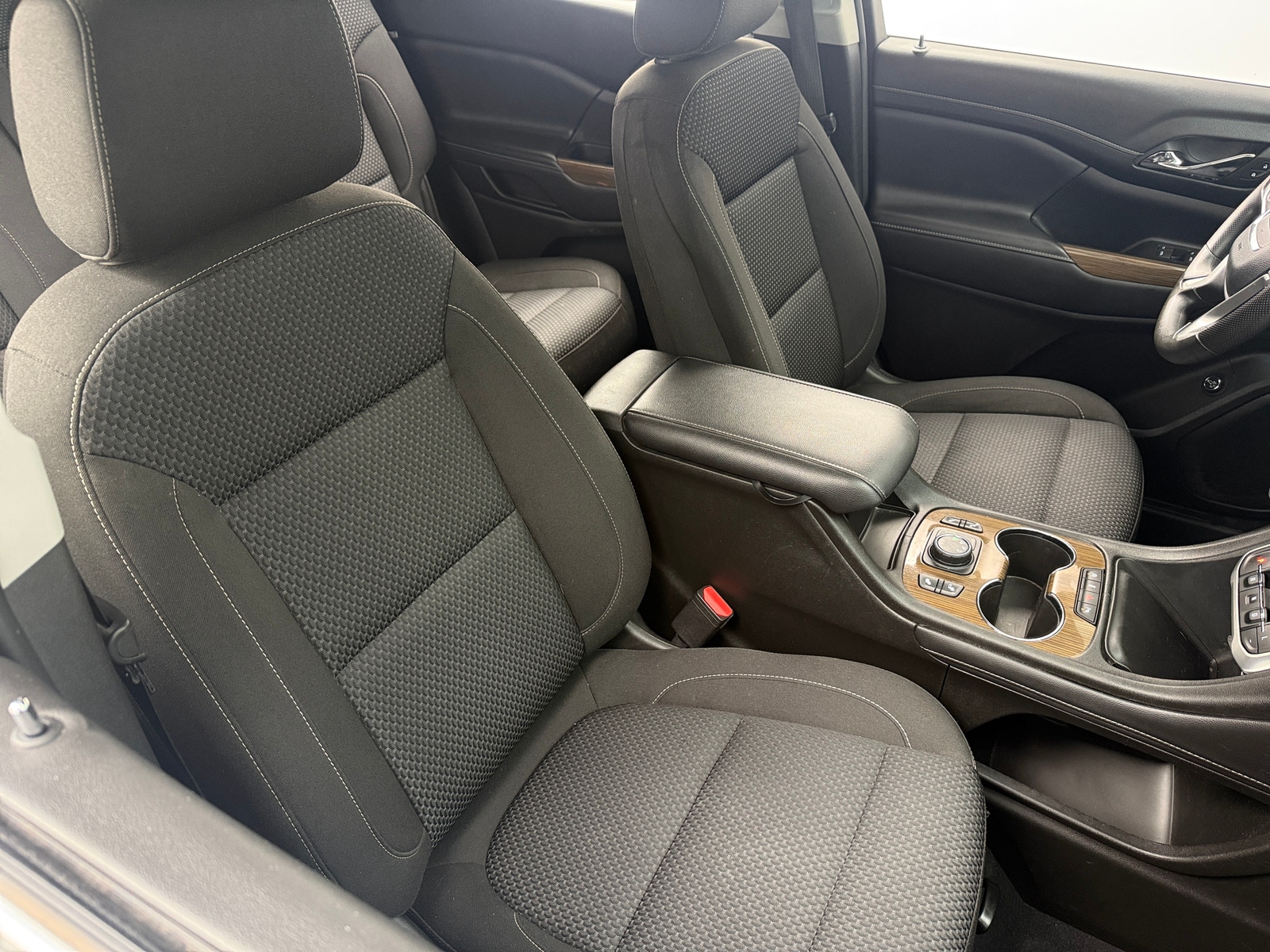 Thumbnail: 2023 GMC Acadia - 2