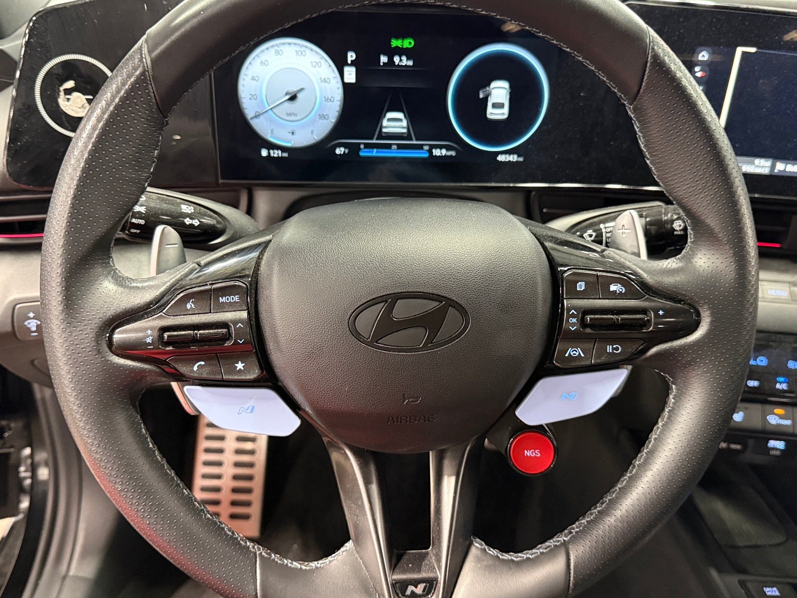 Thumbnail: 2024 Hyundai Elantra - 4