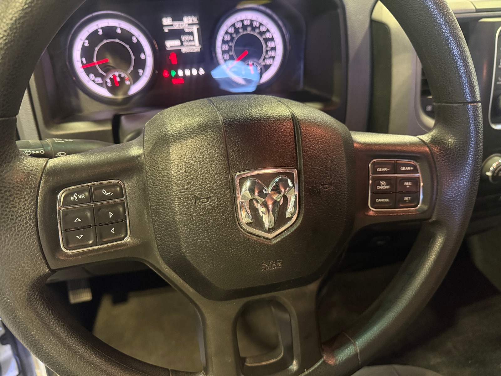 Thumbnail: 2019 RAM 1500 Classic - 5