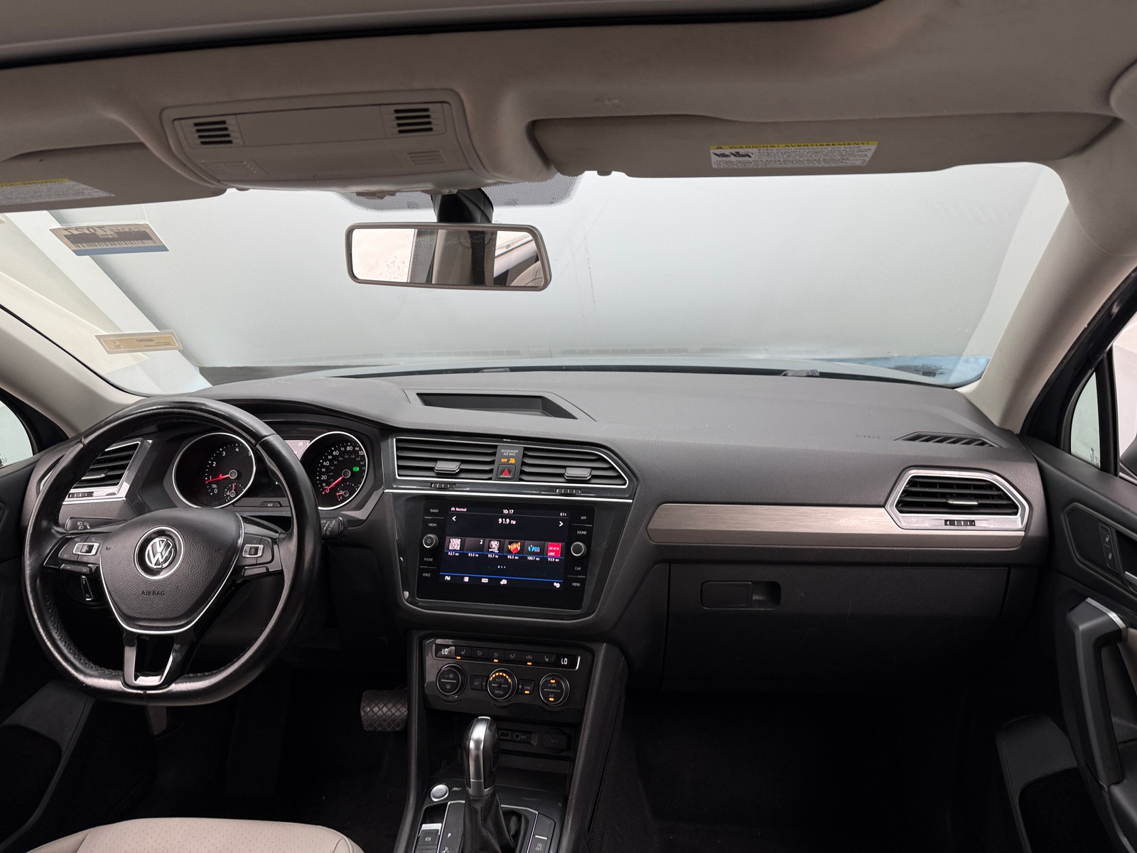Thumbnail: 2019 Volkswagen Tiguan - 3