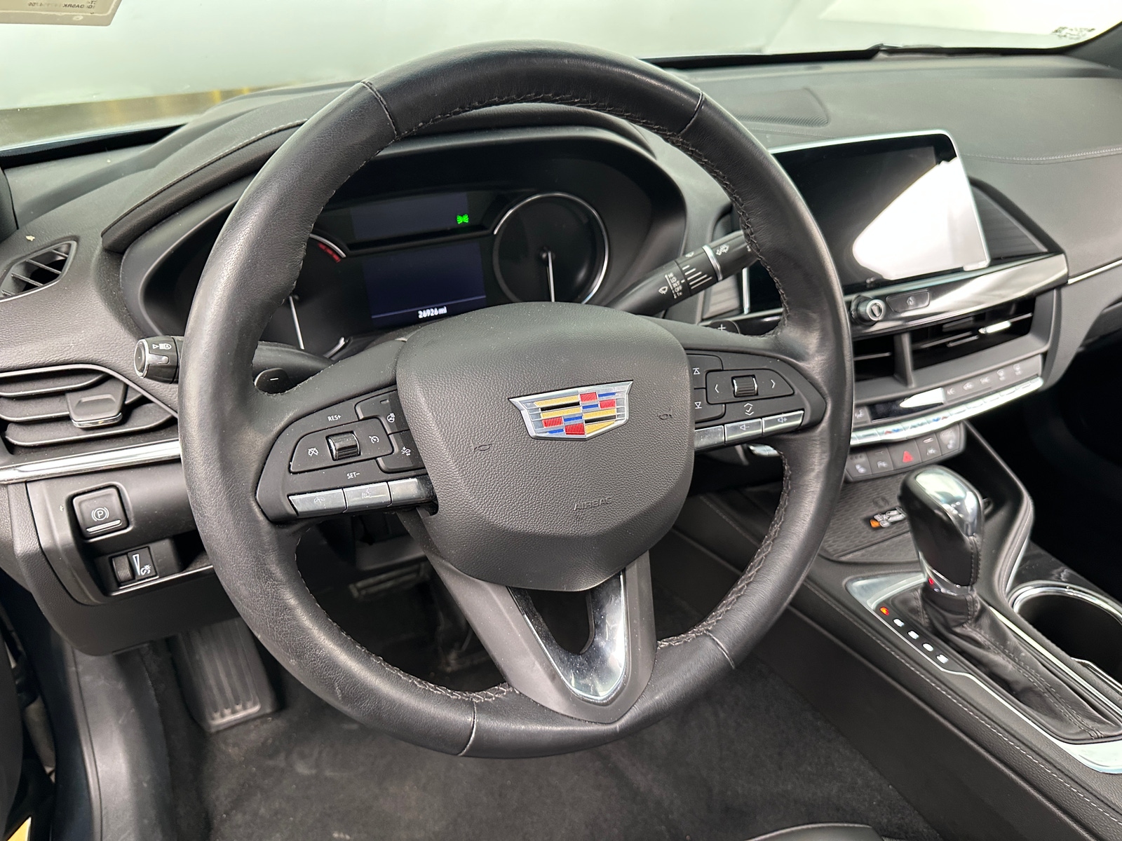 Thumbnail: 2022 Cadillac CT4 - 4