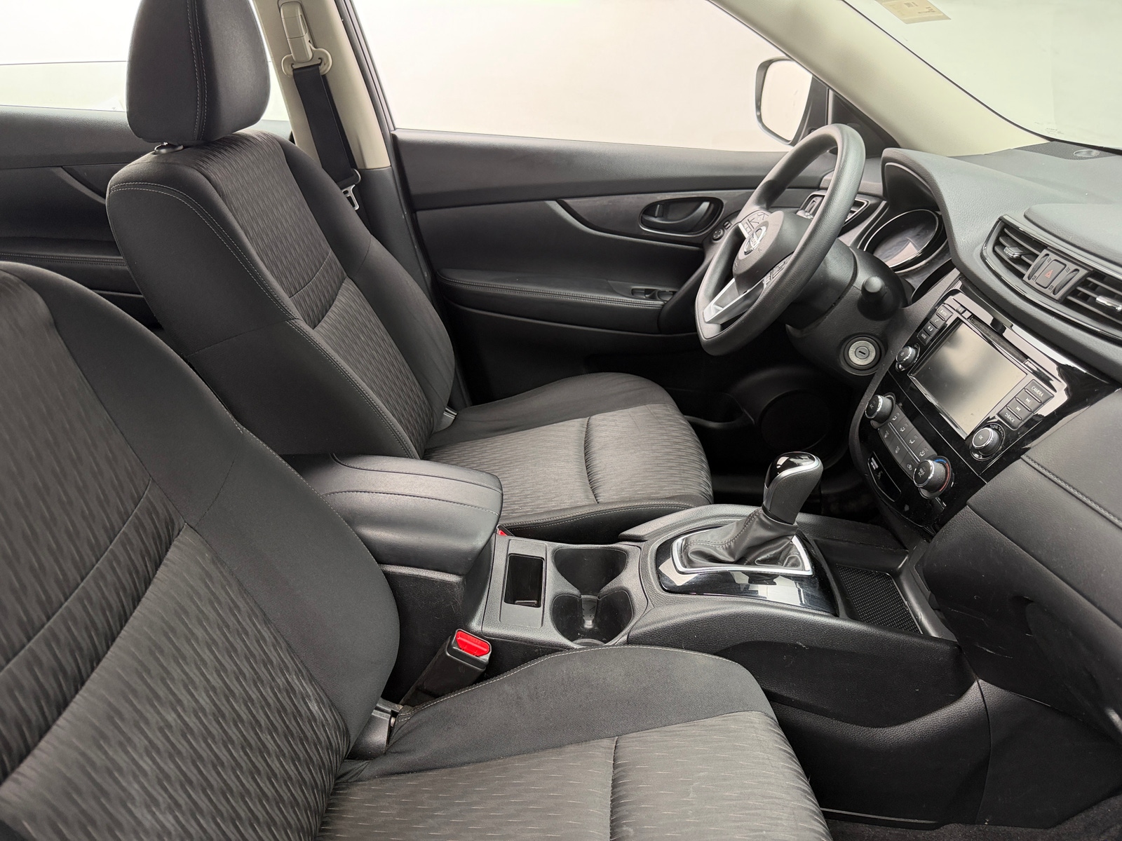 Thumbnail: 2020 Nissan Rogue - 2