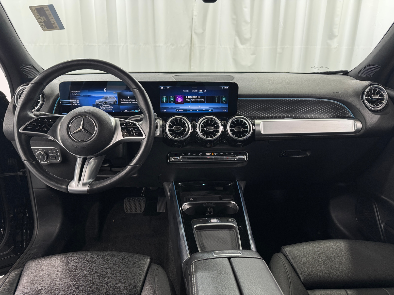 Thumbnail: 2025 Mercedes-Benz GLB - 2