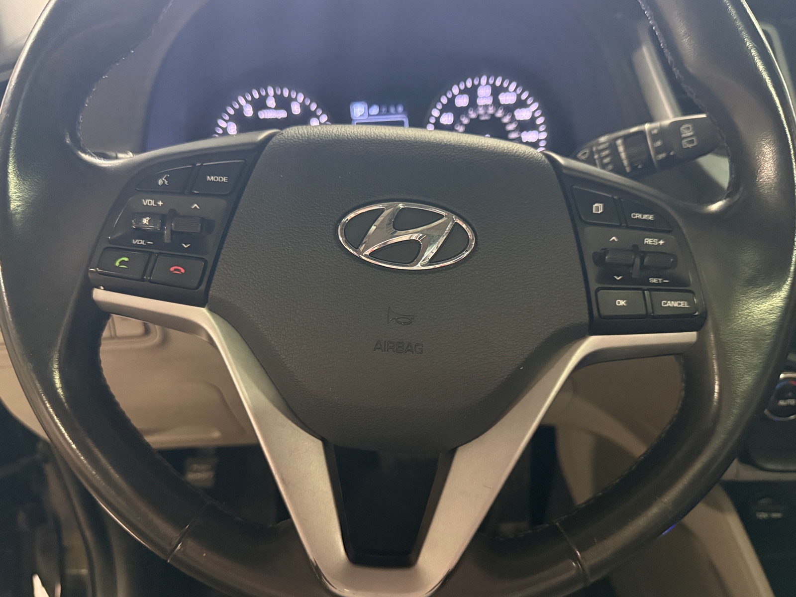 Thumbnail: 2018 Hyundai Tucson - 5