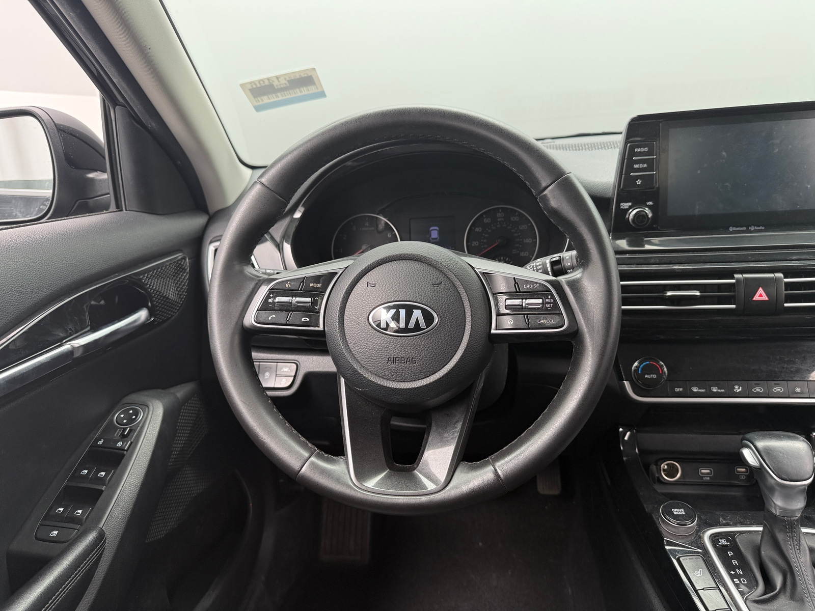 Thumbnail: 2021 Kia Seltos - 4