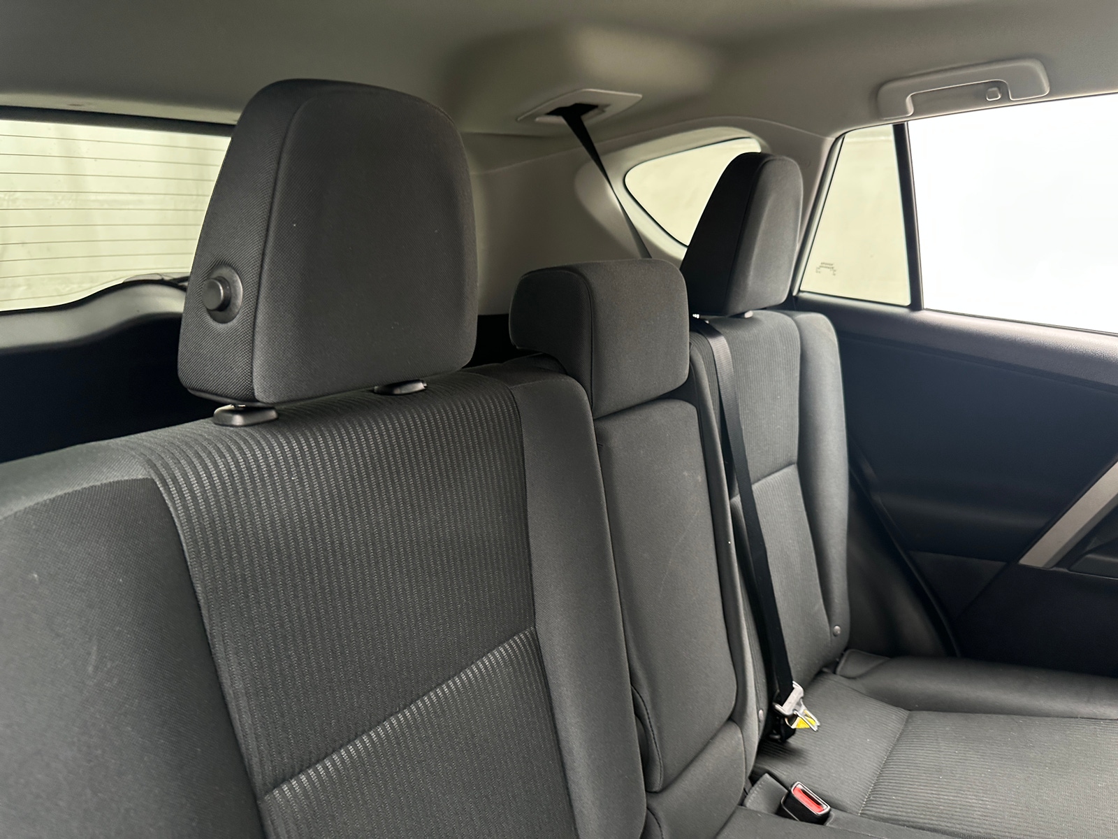 Thumbnail: 2016 Toyota RAV4 - 6