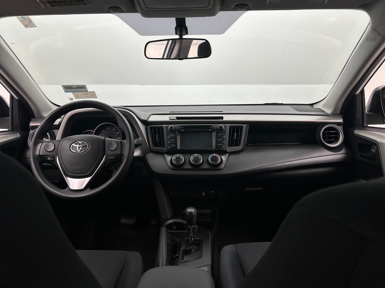 Thumbnail: 2016 Toyota RAV4 - 3