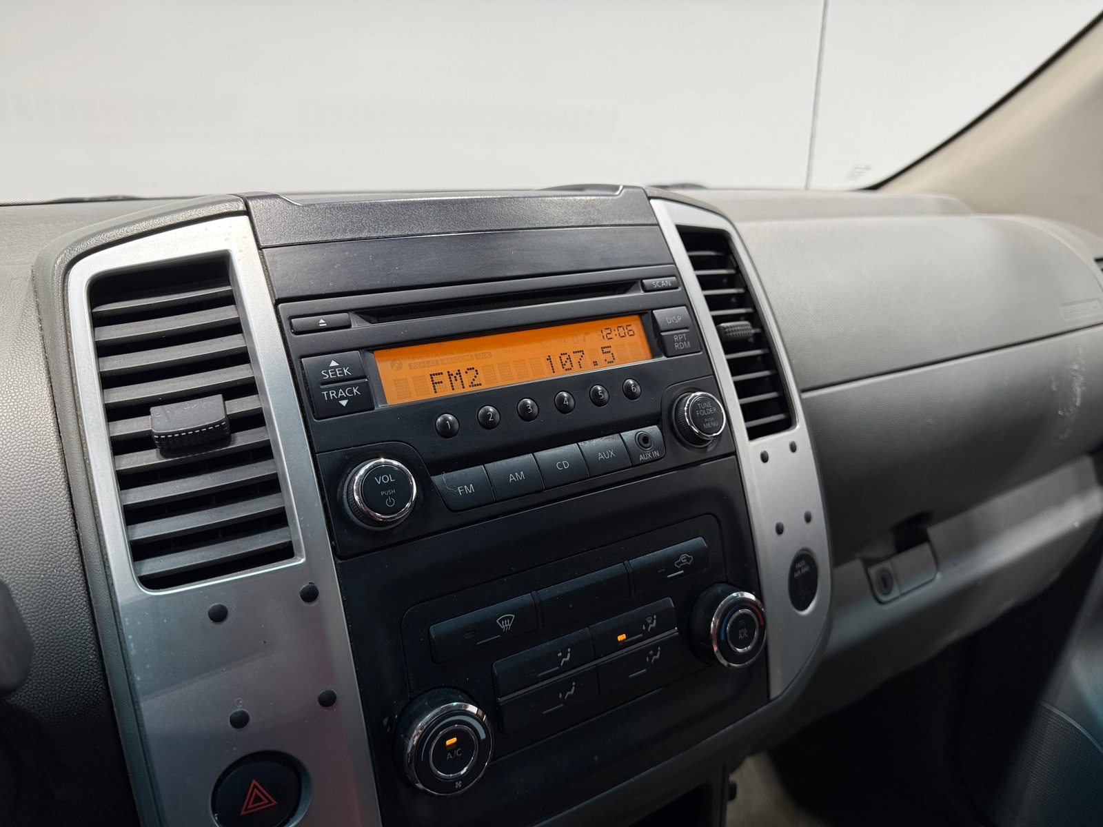 Thumbnail: 2016 Nissan Frontier - 4