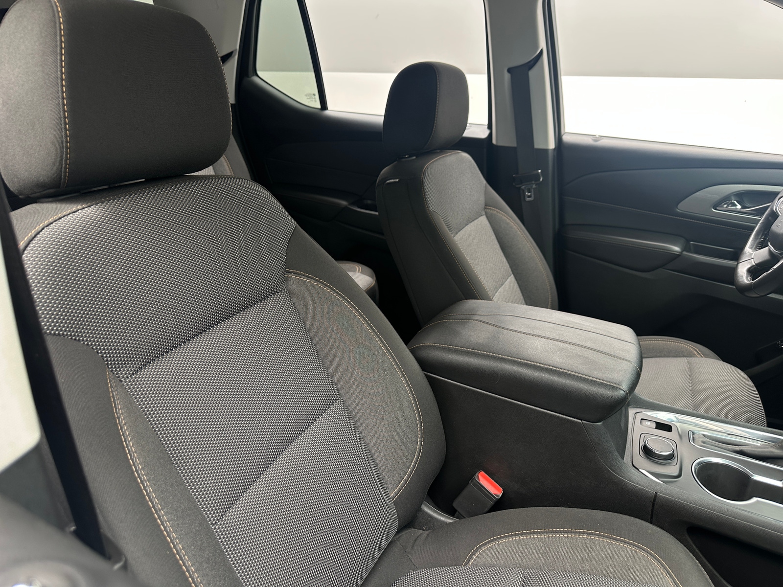 Thumbnail: 2018 Chevrolet Traverse - 2