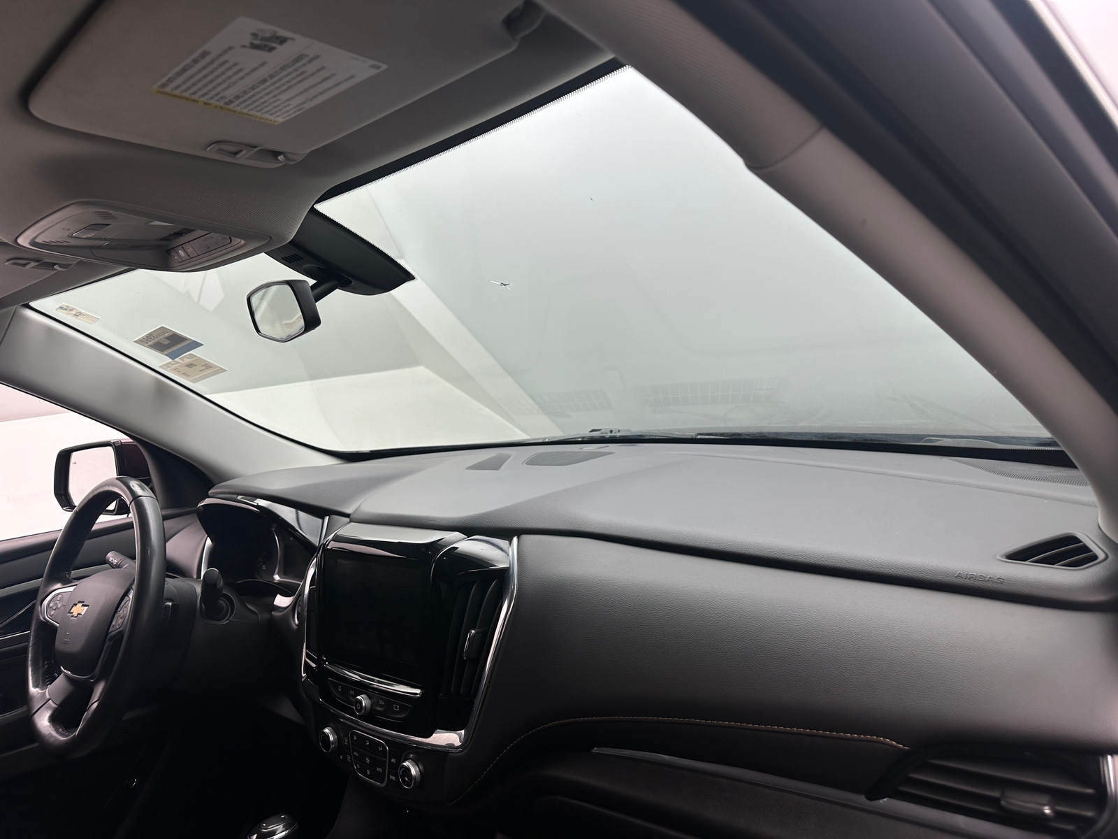 Thumbnail: 2018 Chevrolet Traverse - 3