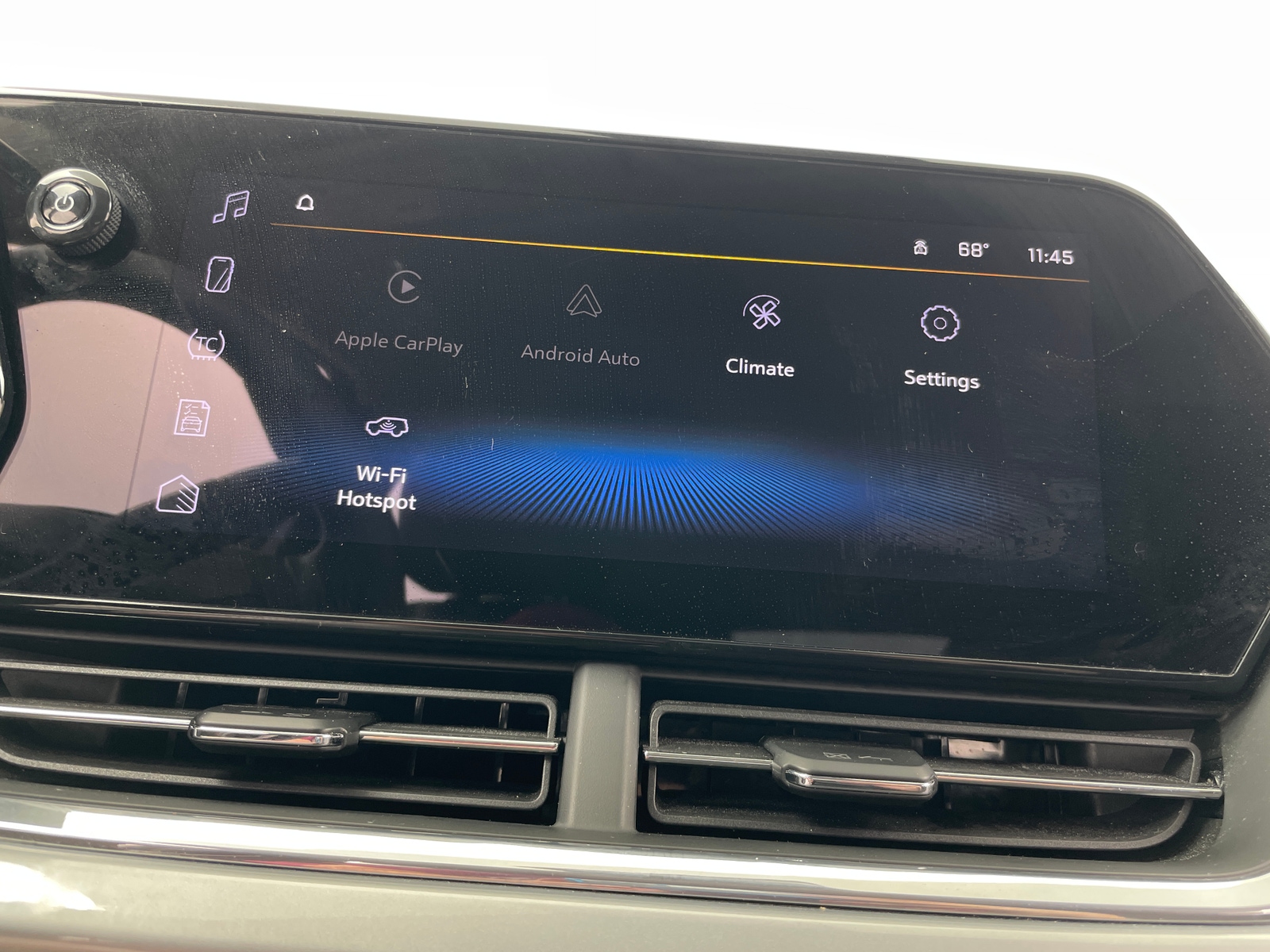 Thumbnail: 2025 Chevrolet Trax - 4