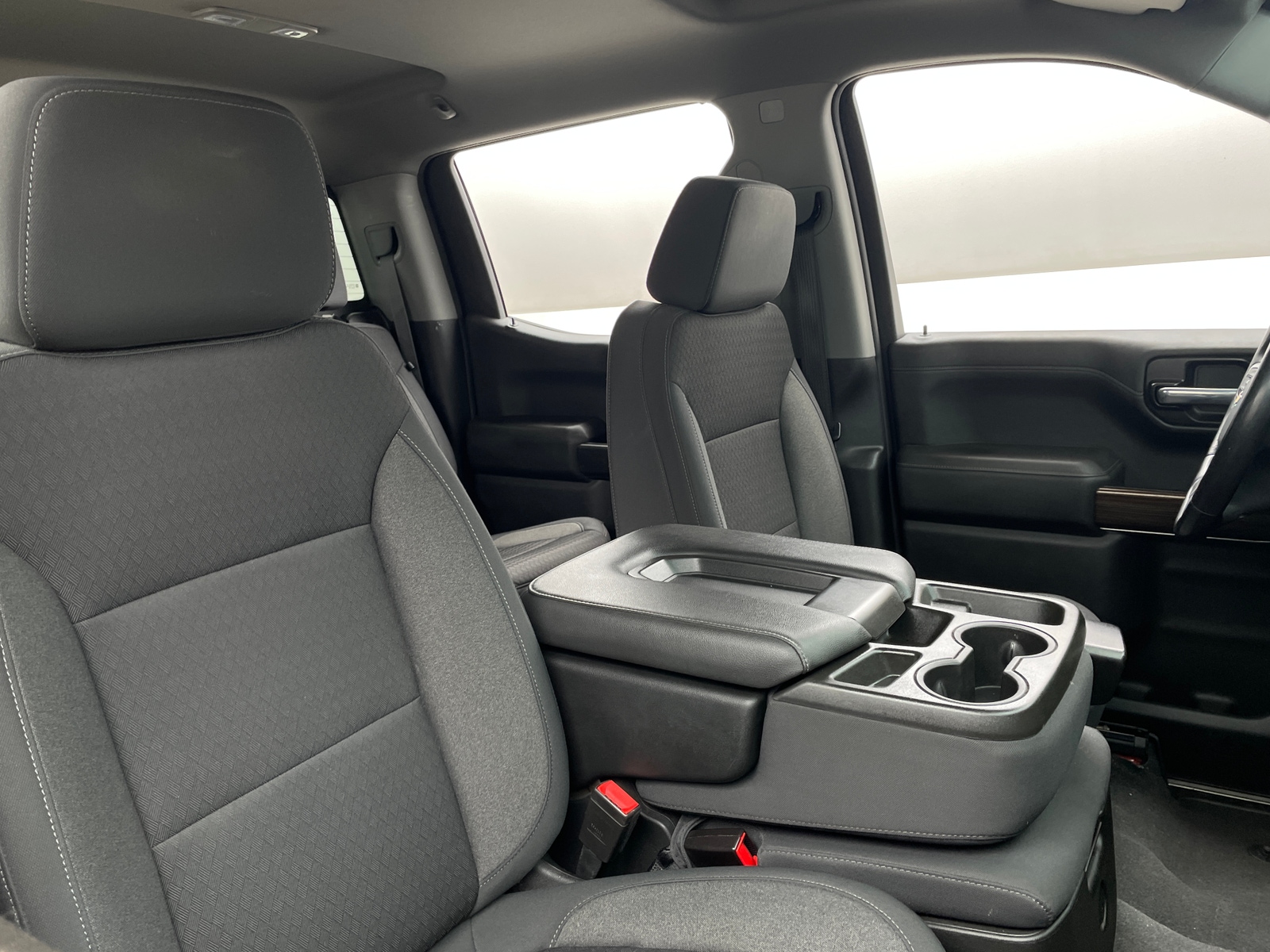 Thumbnail: 2021 Chevrolet Silverado 1500 - 2