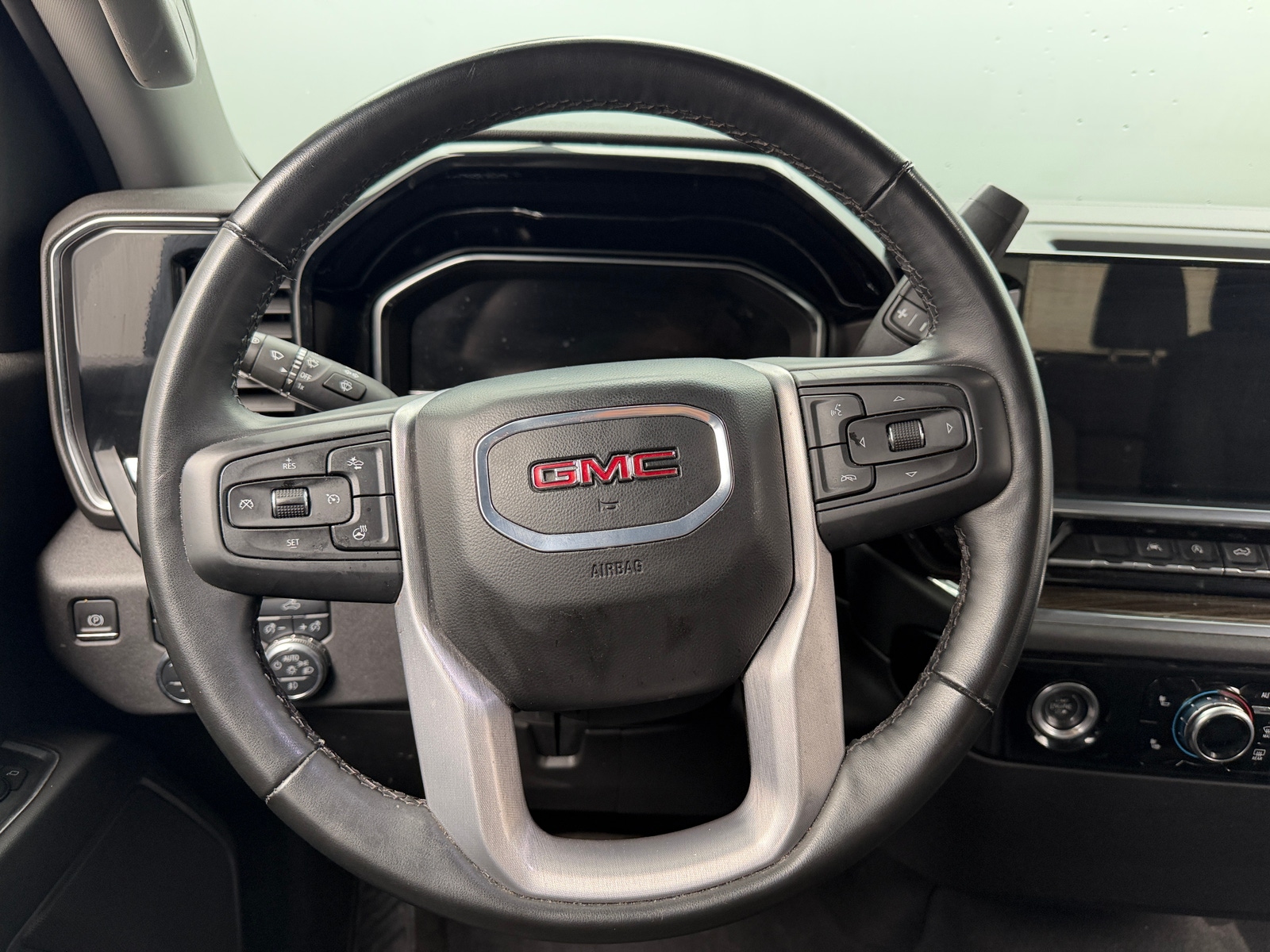Thumbnail: 2024 GMC Sierra 1500 - 5