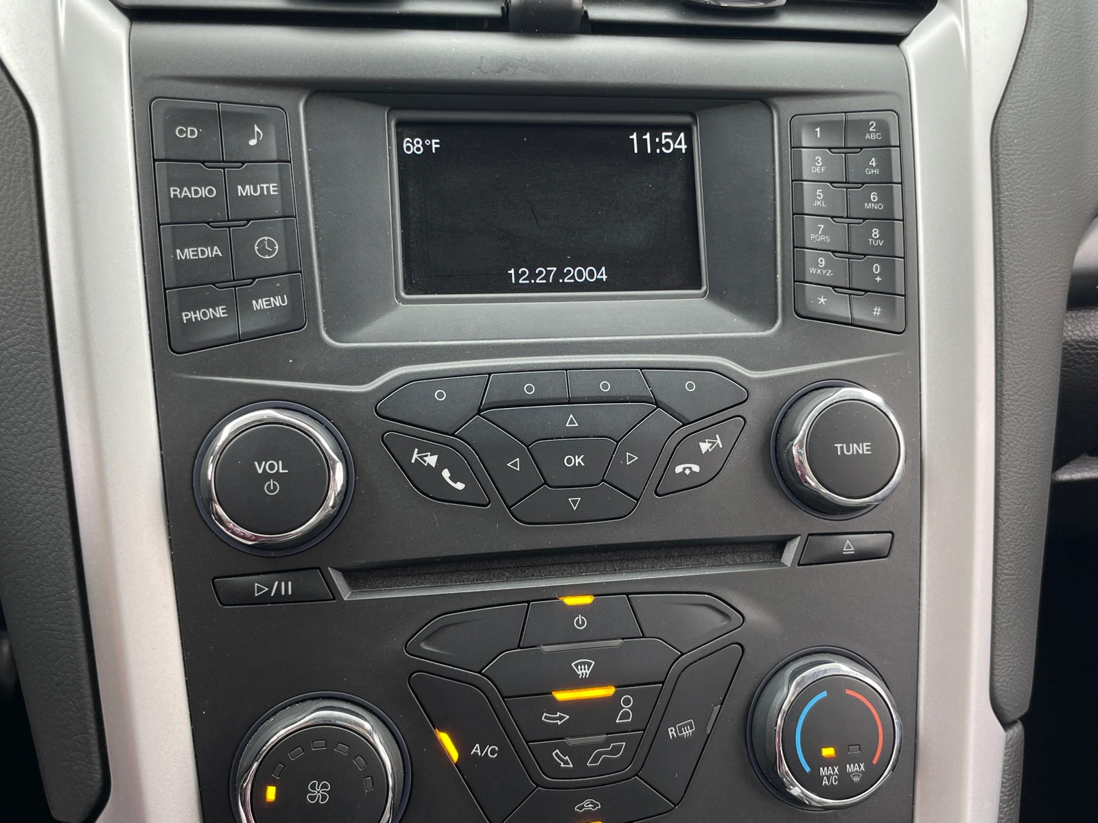 Thumbnail: 2016 Ford Fusion - 4