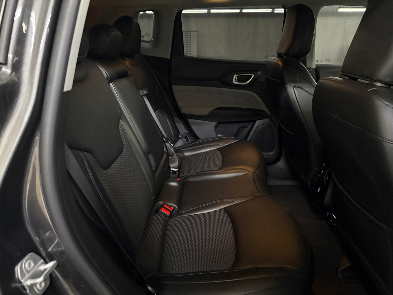Thumbnail: 2022 Jeep Compass - 6