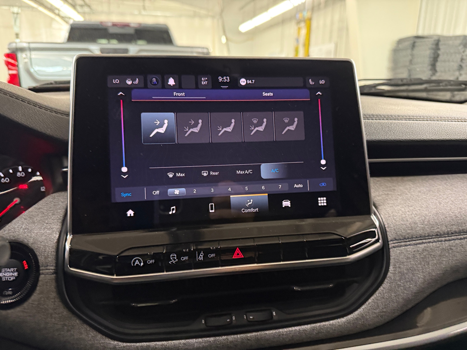 Thumbnail: 2022 Jeep Compass - 4