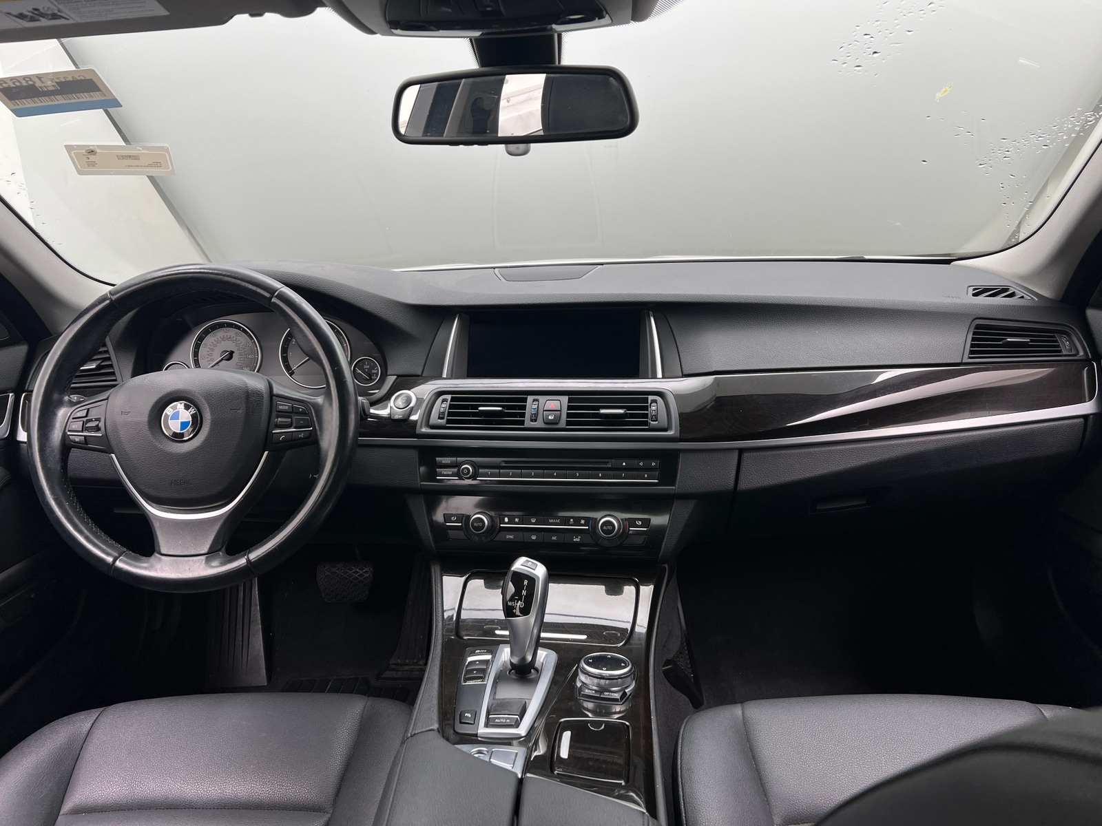 Thumbnail: 2015 BMW 5 Series - 2