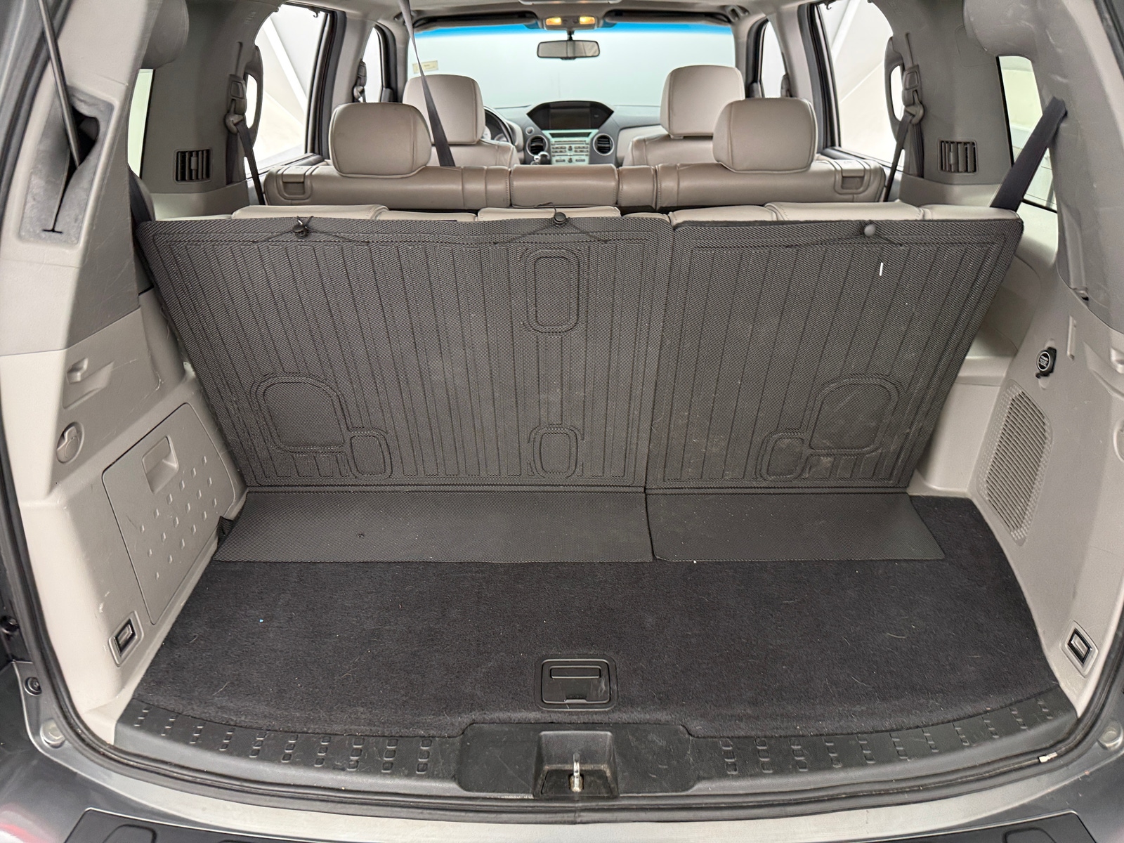 Thumbnail: 2011 Honda Pilot - 6