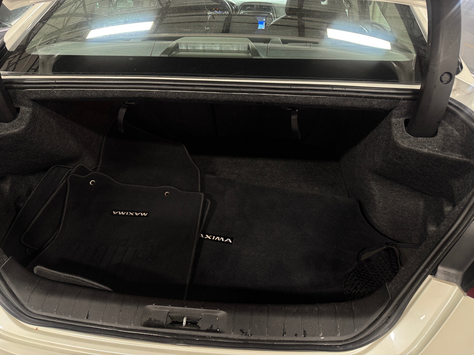 Thumbnail: 2017 Nissan Maxima - 7