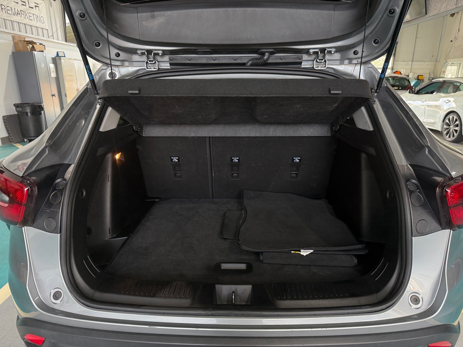 Thumbnail: 2025 Chevrolet Trax - 7