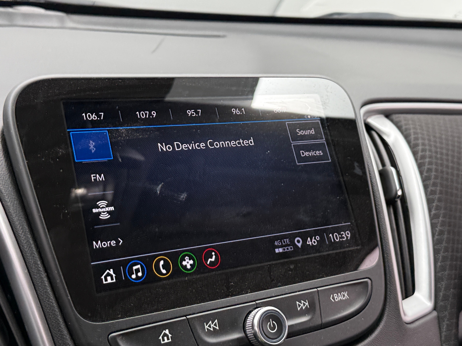 Thumbnail: 2024 Chevrolet Malibu - 4