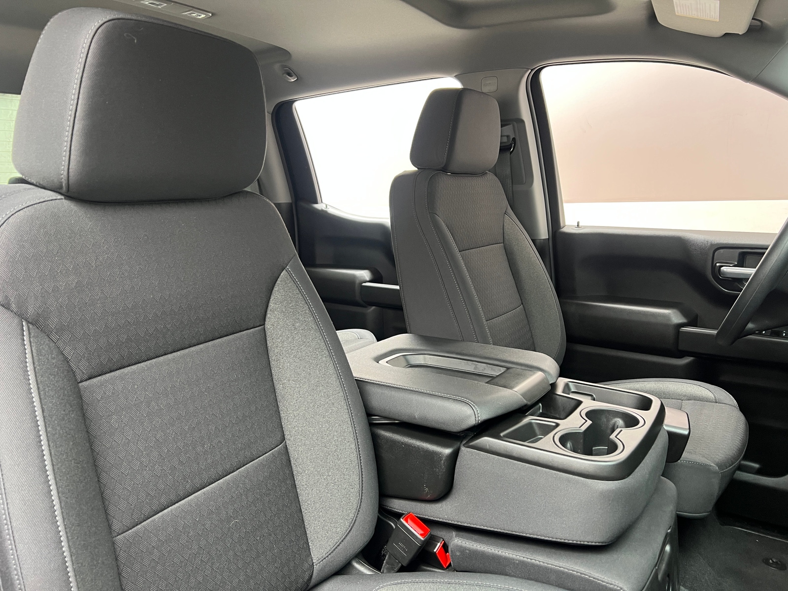 Thumbnail: 2026 Chevrolet Silverado 1500 - 2