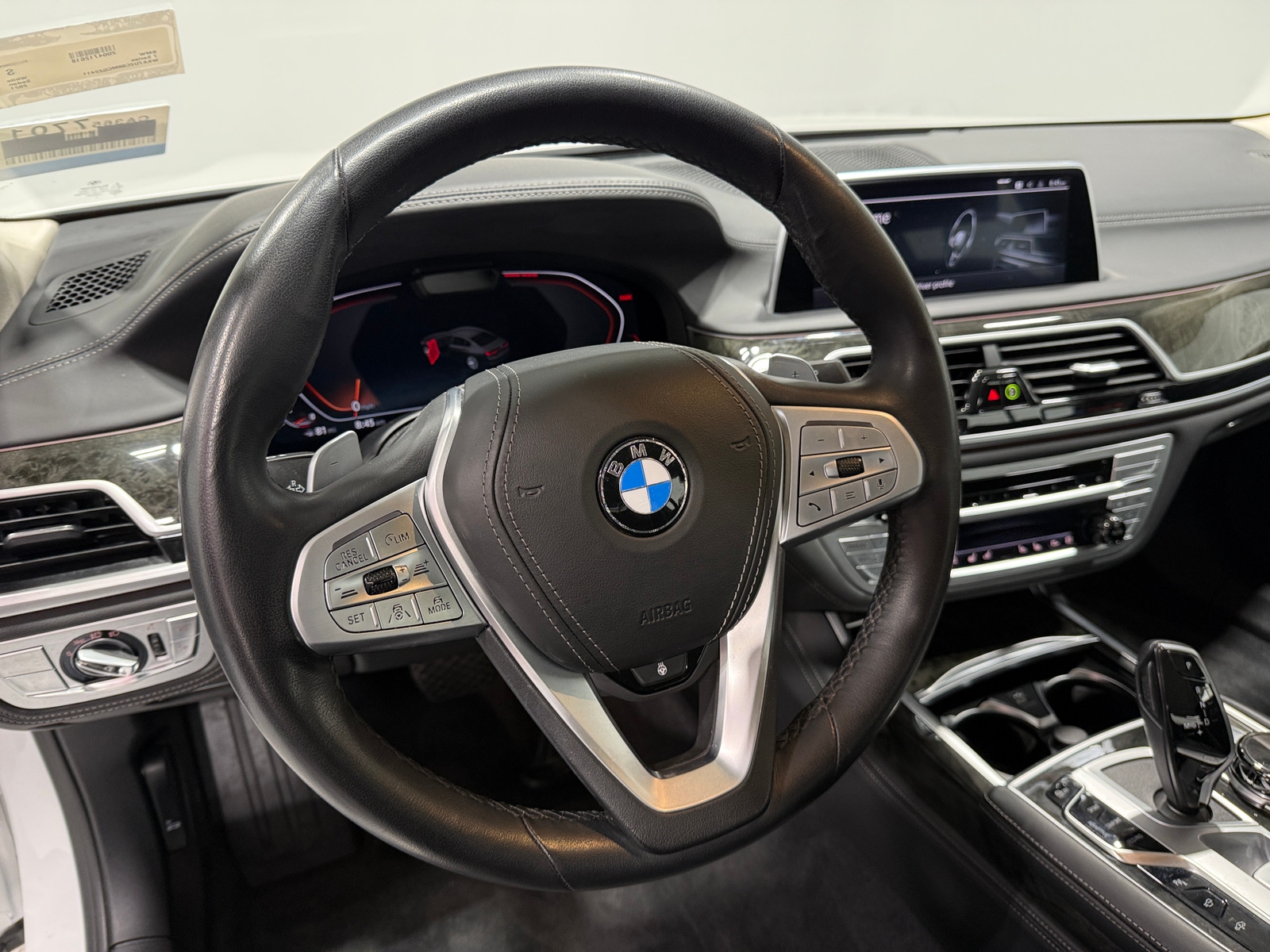 Thumbnail: 2021 BMW 7 Series - 4