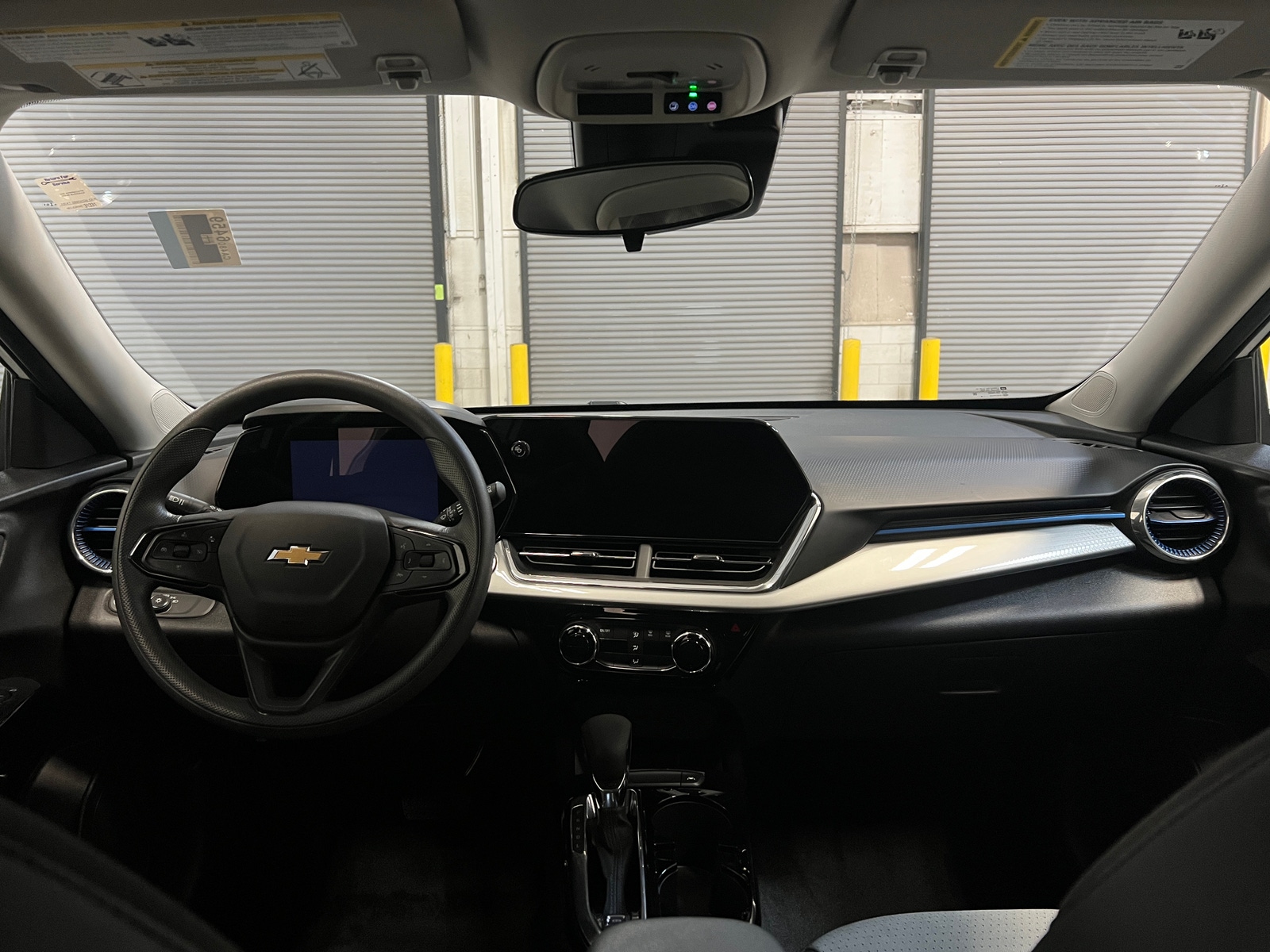 Thumbnail: 2025 Chevrolet Trax - 3