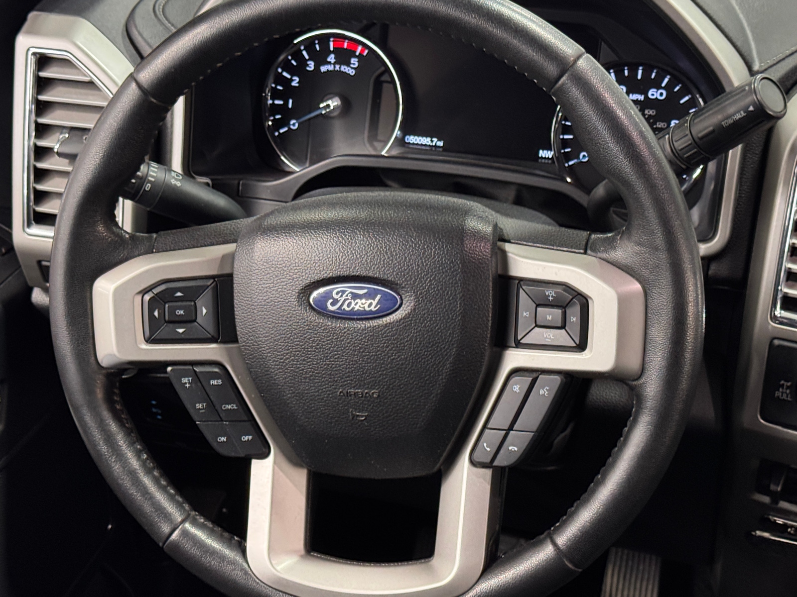 Thumbnail: 2017 Ford Econoline - 4
