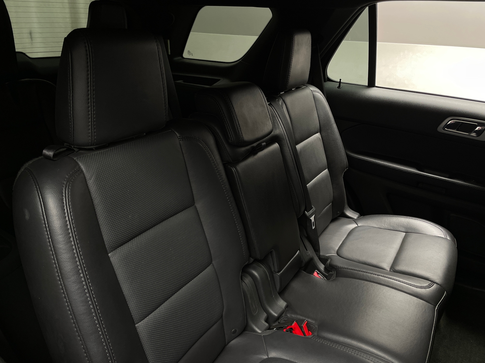 Thumbnail: 2014 Ford Explorer - 5