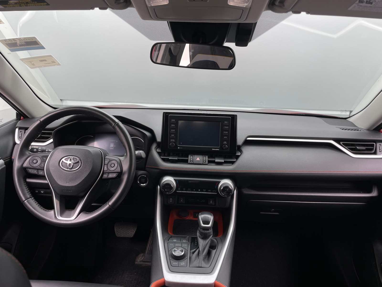 Thumbnail: 2022 Toyota RAV4 - 2